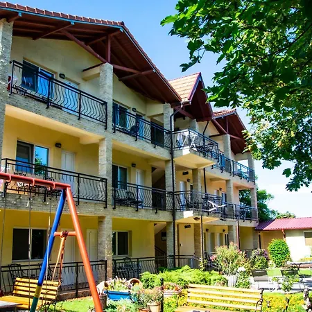 Pensiunea Mioara Vendégház Două Mai